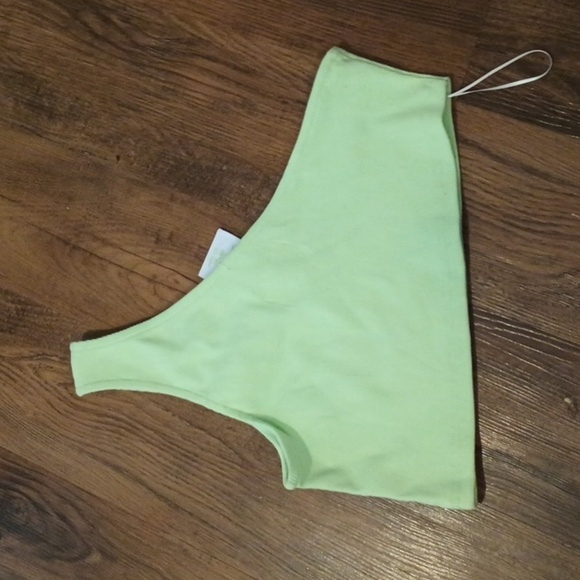 Summi Summi One Shoulder Mint Gemini Crop Top NWT DDD - Picture 2 of 4